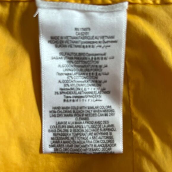 BCBGMAXAZRIA rich yellow, embroidered, lined shorts. Great condition, Small. - Picture 7 of 8